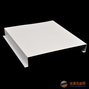 連云港耐火型材鋁方通與鋁天花 現代建筑裝飾的安全與美觀之選